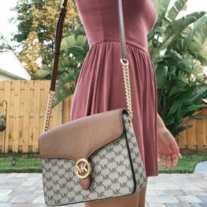 Michael Kors Vanna